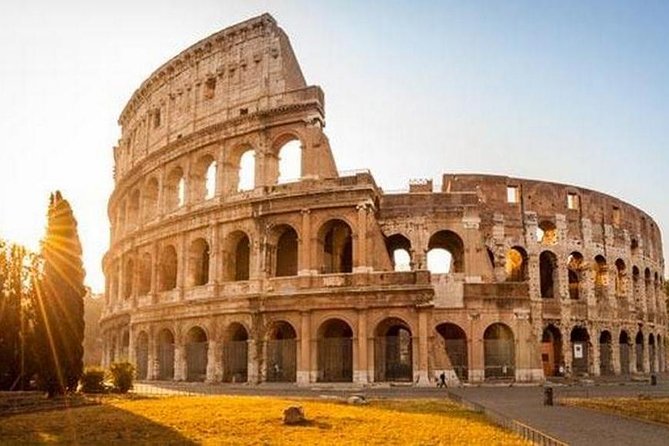 Rome 4 Hours Private Guided Tour with Pickup in Luxury Minivan - Spanish Steps and Bernini angles: short walk, big photo payoff