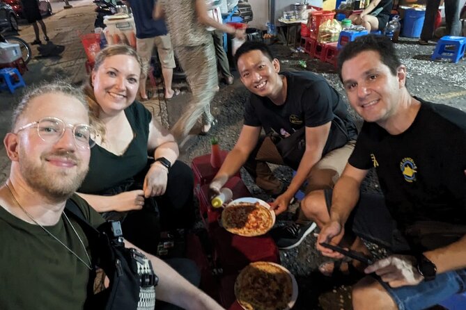 Saigon by Night: Private Street Food Walk You Can’t Miss - What You’ll Actually Eat: Six Core Stops Plus Drinks
