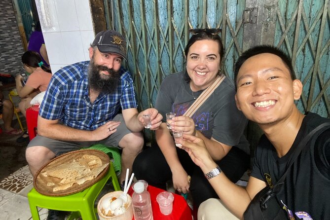 Saigon by Night: Private Street Food Walk You Can’t Miss - Guide Style Matters: Walking Comfort and Photo Patience