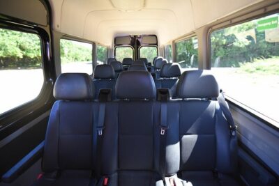 San Juan Luxury Private Round-Trip Transfer: SJU Airport - Cruise Pier - Hotel - Mercedes V-Class vs Sprinter: Comfort by Passenger Count
