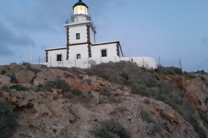 Santorini Full Day Trip by Santo Luxury Escape - Where the day starts: the Santorini Cable Car Upper Station meeting point