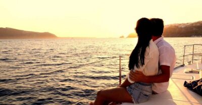 Santorini: Luxury Caldera Cruise with Full Greek Meal - Getting to the Catamaran: Transfers and That Pickup Loop