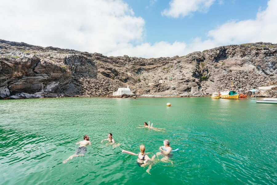 Santorini: Luxury Catamaran Day Trip with Meal and Open Bar - Lunch (or dinner) plus open bar: where the value shows up