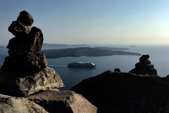 Santorini Luxury Custom Private Tour with Local guide - Where the day starts: Fira pickup and meeting points that actually work