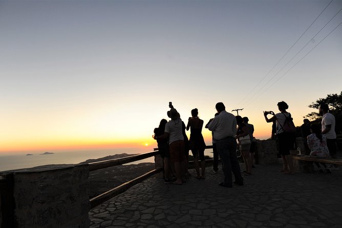 Santorini Luxury Custom Private Tour with Local guide - Guides make or break it: what stands out from George, Elias, Fani, Louis, and Chris