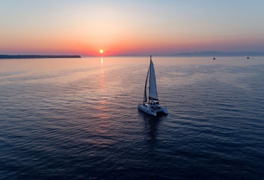 Santorini: Luxury Sunset Cruise with Dinner & Open Bar - Crew and vibe: the difference between good and great