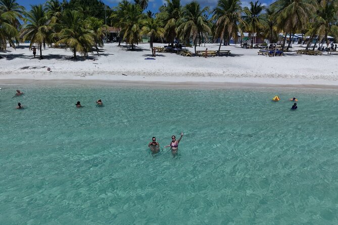 Saona Island Premium Discovery Tour from Punta Cana or Bayahíbe - The Catuano Channel sighting and Playa El Toro pink sand time