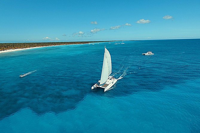 Saona Island small group and relax - luxury catamaran - Key points to know before you go