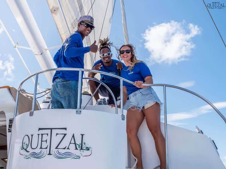 Saona island - Small group tour - Luxury catamaran - Lunch, snacks, and drinks on the Quetzal: food that supports the day