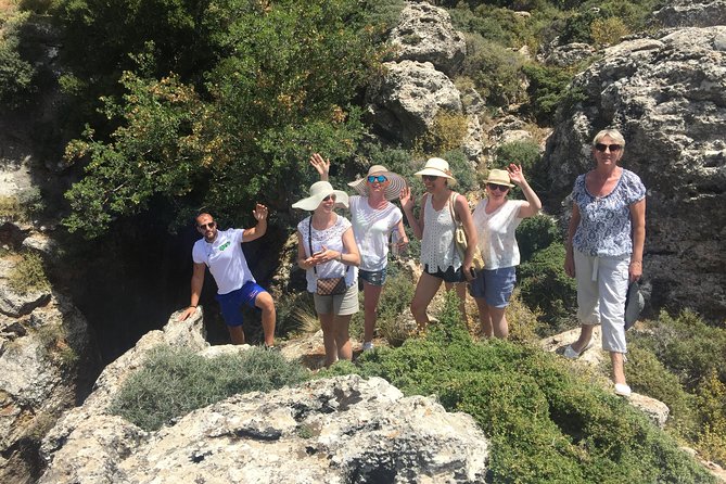 Sarakina Gorge, Kritza, Oliveoil Tasting, Mountains, South Coast - Olive oil tasting at a family factory in Agios Nikolaos