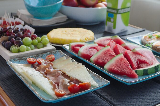 Shared Luxury Yacht Cruise with Champagne and Tapas - What to Pack and How to Stay Comfortable on the Water