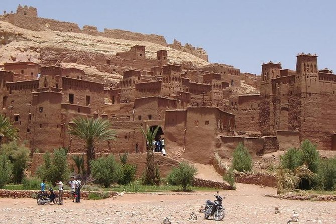 Shared Marrakech Desert Tour with Luxury camp - Day 1: Tizi n Tichka and walking Ait Ben Haddou