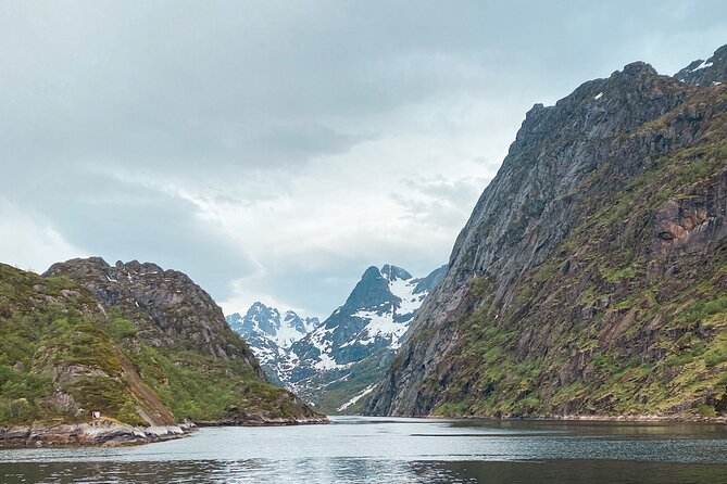 Small Group Luxury Cruise to Trollfjord on a 33m Classic Yacht - Optional hot tub time: worth it for a treat, not a distraction