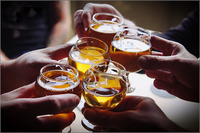 Small group - Napier Premium Winery , Beer & Cider + 5.5h to 6h. - Wine stops with a historic thread (and real explanations)