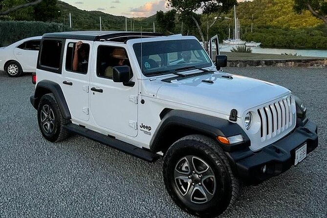 SoCoHo Luxe Private Jeep Wrangler Tour - The Jeep Wrangler comfort factor: AC now, roof later