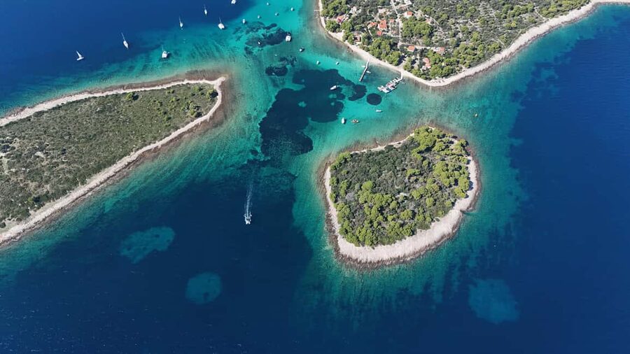 Split: Blue Lagoon & 3 Islands – Premium Speedboat Trip - Finding the Meeting Point in Split (So You Don’t Waste Time)