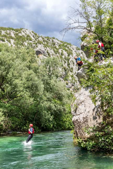 Split: Premium Rafting,Cave exploring,Cliff jumping & Picnic - Getting from Split to the river: smooth transport, clear start point