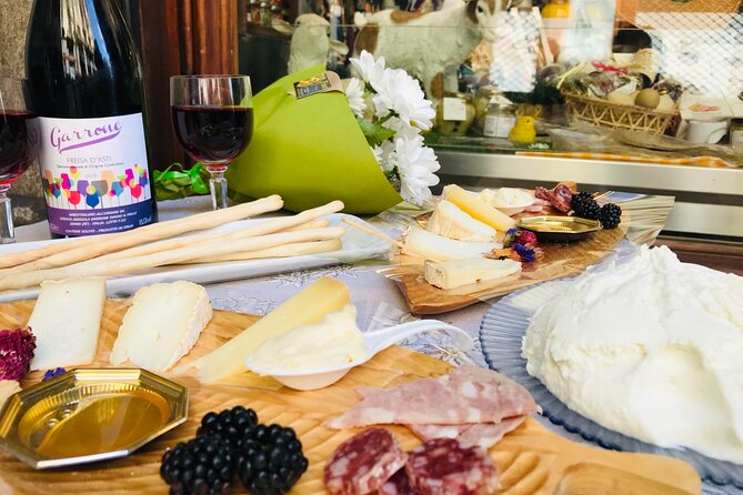 StreetFood D'Luxe Experience: Tastes of Turin | Semi-Private - Morning Edition vs Evening Edition: Pick Your Flavor Route