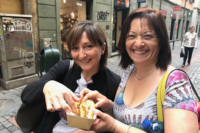 StreetFood D'Luxe Experience: Tastes of Turin | Semi-Private - Evening Stops: Aperitifs, Wine Pairings, and a Piedmontese Dinner