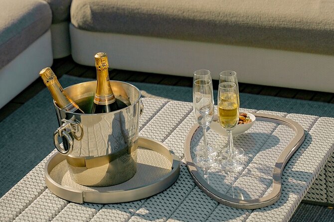 Sunseeker Superyacht: VIP Dining, Premium Drinks & Music - Value Check: What $128.39 Gets You on Encore