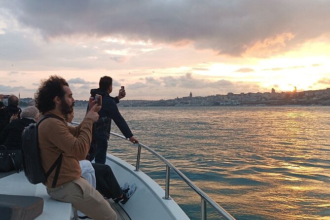 Sunset Cruise on Luxury Yacht with Transfers - The Bosphorus Route in Real Time: Dolmabahçe to Ortaköy and Beyond