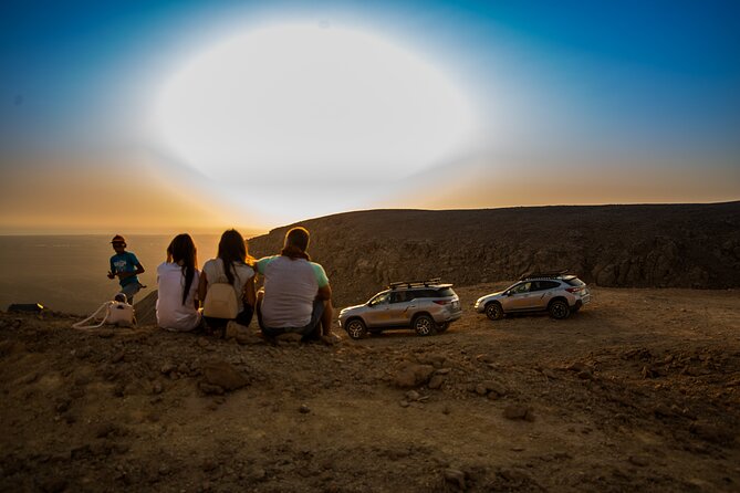 Sunset Luxury Experience to Dry Canyon Wadi Belli - Finding the Best Light: Sunset Viewpoints Over the Mountains
