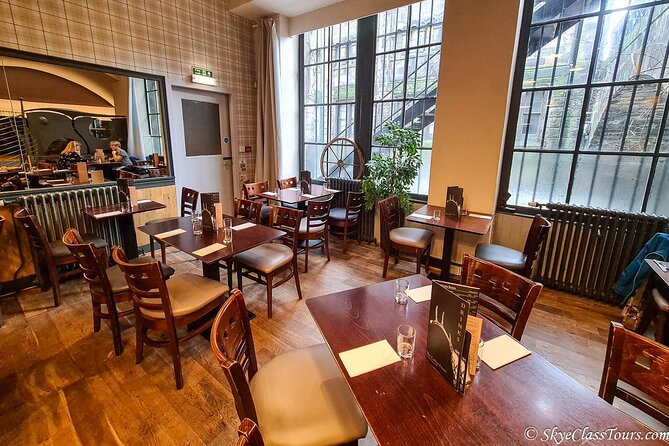 Tailored Premium Edinburgh Food Tour with Highest Quality Dishes - Entering Old Town Chambers: Where the Tasting Day Starts