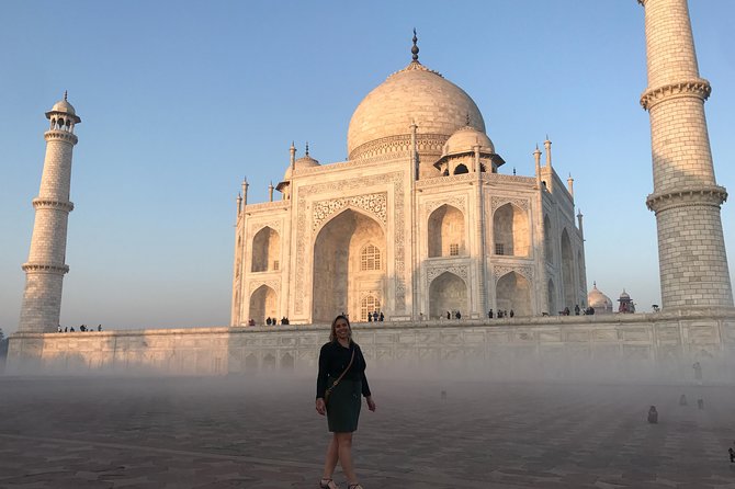 Taj Mahal skip the line luxury tour with guide - Why the 3:00AM departure makes this day feel easier