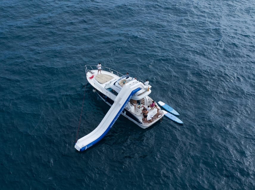 Tenerife: 2, 3 & 4 Hour Private Luxury Motorboat Charter - Onboard Beneteau Antares 42: luxury that stays practical