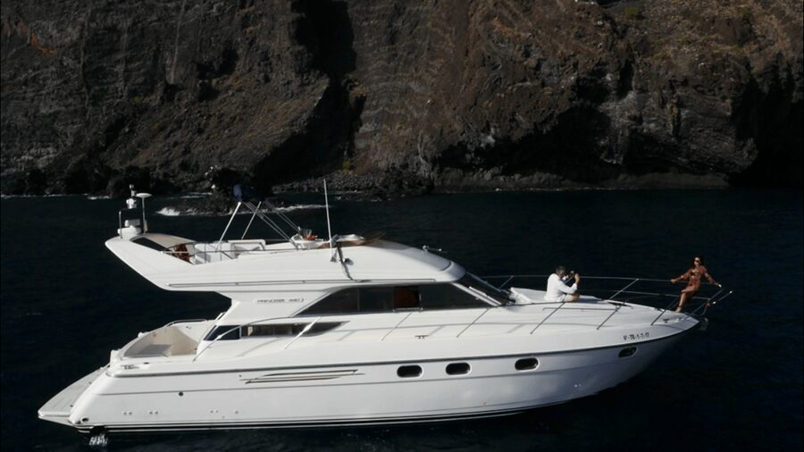 Tenerife: Whales and Snorkeling Tour on a Luxury Yacht - On Board: What Makes the Yacht Experience Feel Like Luxury