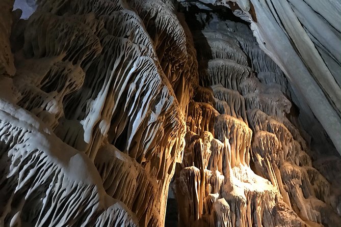 The Grutas de Garcia & Town (Cablecar Ticket + Premium SUV) - Cable car ticket + hike: what you should expect on the climb