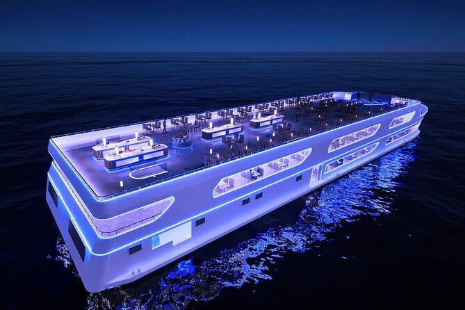 The Luxury White Cruise Experience - Buffet Reality Check: Thai, international, and where seafood actually is