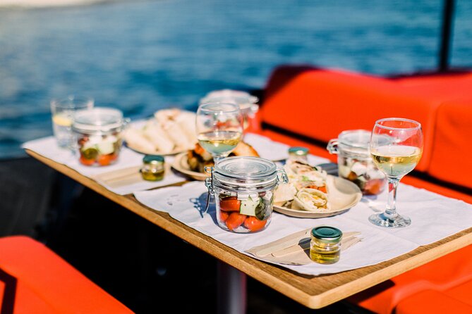 Three Greek Islands Full-Day Private Luxury Boat Tour - Stop 1: Karras Beach and Kimolos’ fishermen villages