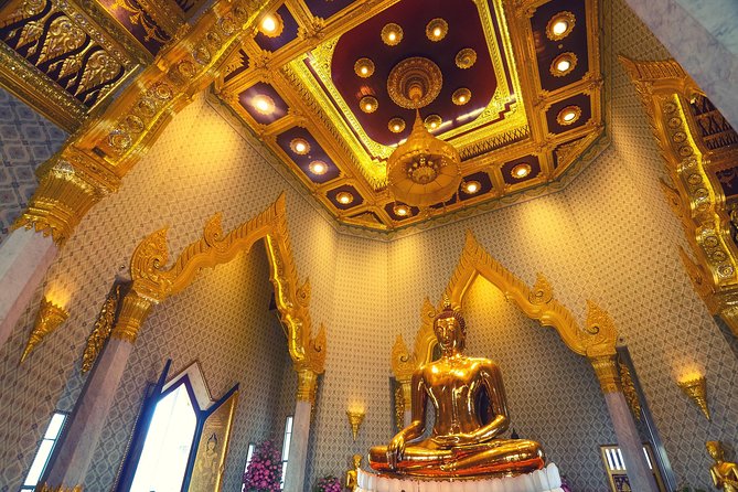 Top 3 Must-see Temples in Bangkok Private Tour [Optional Luxury] - Chinatown Detour Near Wat Traimit: Quick Color Between Temples