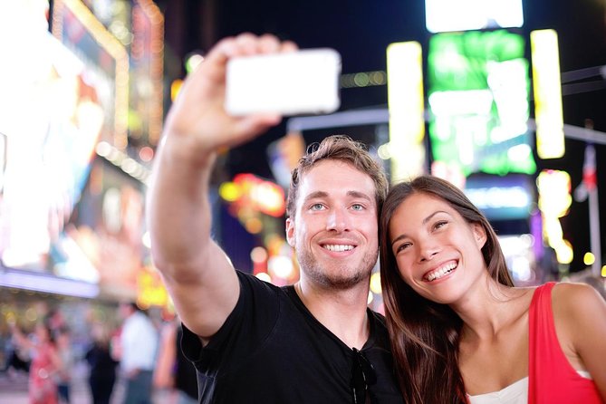 Top Rated Luxury Private VIP Tour by vehicle, Select 3 or 5 hours - Tribeca, Chinatown, and that Little Italy flavor detour