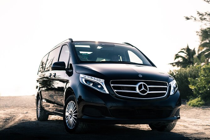 Transfer in Luxury Mercedes Benz Minivan - How the airport pickup actually works (and how to avoid the mess)