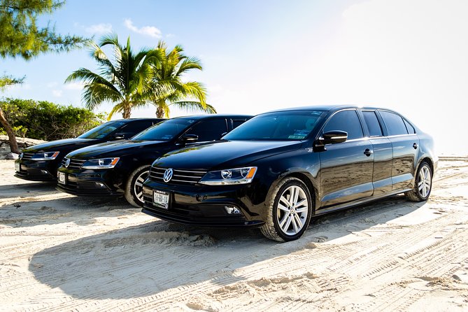 Transfers in Luxury Sedan from Cancun Airport - Cancun Airport to Your Hotel, Without the Negotiations