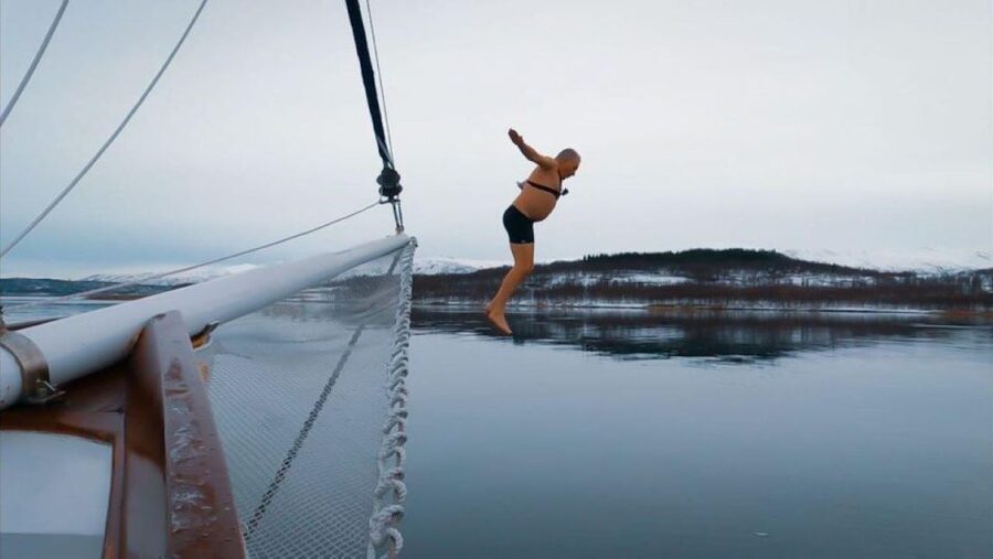 Tromsø: Luxury Polar Fjord Cruise w/ Hot Tub & Polar Plunge - What the 4.5 hours feels like from start to finish