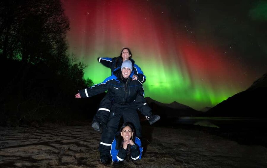 Tromsø: Premium Northern Lights Chase with Free Photos - Key things you’ll notice right away