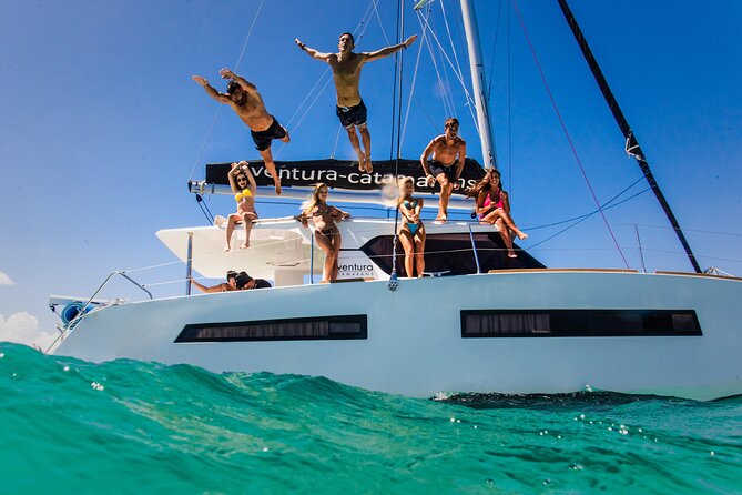 Tulum: Luxury Sail & Snorkel – All Inclusive 34' Catamaran - Morning vs Afternoon: How to Choose Your Best Light