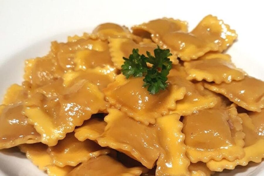 Turin: Gourmet Food Tour - Getting oriented: where the tour starts in Turin