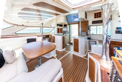 Turks and Caicos Full-Day Luxury Private Yacht Charter - From The Bight to Grace Bay reef: how the morning sets the tone
