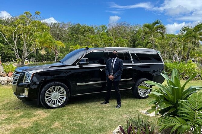 Uvero Alto Luxury and Safety VIP Cadillac transfer - Airport pickup at Punta Cana (PUJ): finding your ride fast