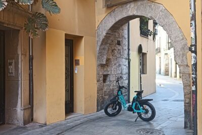 Valencia: Essentials Bike Tour from Ruzafa - Why the $30.01 price is actually smart value