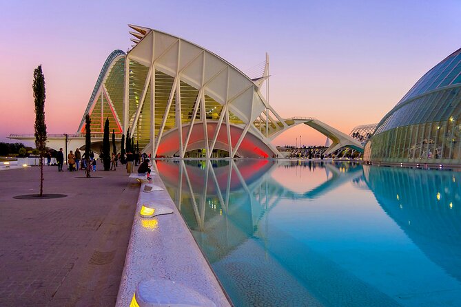 Valencia: Essentials Bike Tour from Ruzafa - Plaza de Toro to Estación del Norte: architecture you can spot instantly