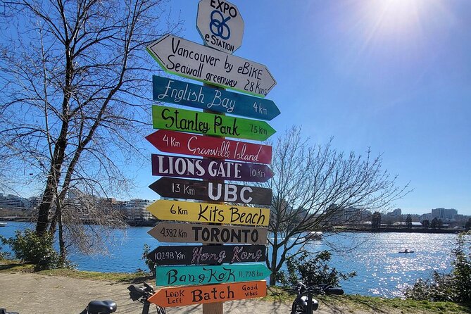 Vancouver E-Bike Rentals - Premium Seawall Bike Path Location - E-bike feel, safety gear, and handling on a heavier bike