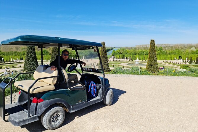 Versailles Golfcart & Bike Guided Tour: Gardens Hamlet Fountains - Grand Canal cycling: 100% inside the Royal Domain