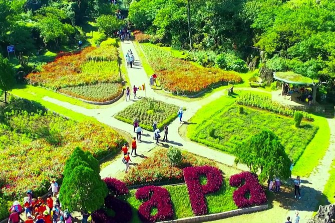 VIP LUXURY Sapa 2D1N -TRANSFER BY LUX LIMOUSINE CAR (Stay at 5</em> hotel) – Luxury limo and the early start out of Hanoi’ /><br />
This is the kind of Sapa trip that starts like a mission but finishes like a vacation. Pickup happens early in Hanoi’s Old Quarter—around <strong>6:45–7:00 AM</strong>—and the meeting time is listed as <strong>6:30 AM</strong>, so don’t plan a slow morning. The value here is simple: you trade independent planning for a smoother ride in an <strong>air-conditioned vehicle</strong> with the VIP-style <strong>Lux limousine transfer</strong>.</p>
<p><p>Why that matters: Sapa isn’t just “a day trip.” Even on a short <strong>2-day</strong> schedule, you’re spending hours traveling and hours walking. If your transport is comfortable, you arrive with energy instead of already tired. This tour is also built around guided pacing, so you’re not trying to figure out where to go next while you’re wearing out your legs.</p>
</p>
<p><p>You’ll also get a little “trip rhythm” built in: breaks for breakfast, time to regroup, and a planned hotel night. That’s especially helpful if this is your first time trekking in northern Vietnam’s mountain terrain.</p>
</p>
<div style="margin: 20px 0; padding: 15px 0;"><p>You can also read our reviews of more tours and experiences in Hanoi.</p><ul style="margin: 10px 0; padding: 0; list-style: none;"><li style="margin: 0 0 10px 0; padding: 0 0 10px 0; border-bottom: 1px solid #eee; display: flex; align-items: flex-start; gap: 12px; line-height: 1.4;"><a href="https://luxetourer.com/cozy-bay-halong-5-star-day-cruise-buffet-cave-kayak-swimming/" aria-hidden="true" tabindex="-1"><img decoding="async" style="width: 80px; height: 60px; object-fit: cover; border-radius: 4px; flex-shrink: 0;" src="https://2.luxetourer.com/wp-content/uploads/cozy-bay-halong-5-star-day-cruise-buffet-cave-kayak-swimming-150x150.jpg" alt="" loading="lazy"></a><div><a href="https://luxetourer.com/cozy-bay-halong-5-star-day-cruise-buffet-cave-kayak-swimming/">Cozy Bay Halong 5-Star Day Cruise, Buffet, Cave, Kayak, Swimming</a><br><span style="font-size: 0.82em; color: #555; margin-top: 2px;"><span style="color: #f5a623;">★</span> 5.0 &middot; 3,512 reviews</span></div></li><li style="margin: 0 0 10px 0; padding: 0 0 10px 0; border-bottom: 1px solid #eee; display: flex; align-items: flex-start; gap: 12px; line-height: 1.4;"><a href="https://luxetourer.com/hanoi-2-day-halong-lan-ha-bay-5-star-cruise-with-balcony/" aria-hidden="true" tabindex="-1"><img decoding="async" style="width: 80px; height: 60px; object-fit: cover; border-radius: 4px; flex-shrink: 0;" src="https://2.luxetourer.com/wp-content/uploads/hanoi-2-day-halong-lan-ha-bay-5-star-cruise-with-balcony-150x150.jpg" alt="" loading="lazy"></a><div><a href="https://luxetourer.com/hanoi-2-day-halong-lan-ha-bay-5-star-cruise-with-balcony/">Hanoi: 2-Day Halong & Lan Ha Bay 5-Star Cruise with Balcony</a><br><span style="font-size: 0.82em; color: #555; margin-top: 2px;"><span style="color: #f5a623;">★</span> 4.8 &middot; 3,300 reviews</span></div></li><li style="margin: 0; padding: 0; border-bottom: none; display: flex; align-items: flex-start; gap: 12px; line-height: 1.4;"><a href="https://luxetourer.com/halong-bay-hera-cruise-all-inclusive-multi-days-tour/" aria-hidden="true" tabindex="-1"><img decoding="async" style="width: 80px; height: 60px; object-fit: cover; border-radius: 4px; flex-shrink: 0;" src="https://2.luxetourer.com/wp-content/uploads/halong-bay-hera-cruise-all-inclusive-multi-days-tour-150x150.jpg" alt="" loading="lazy"></a><div><a href="https://luxetourer.com/halong-bay-hera-cruise-all-inclusive-multi-days-tour/">Halong Bay – Hera Cruise – All Inclusive Multi Days Tour</a><br><span style="font-size: 0.82em; color: #555; margin-top: 2px;"><span style="color: #f5a623;">★</span> 5.0 &middot; 1,967 reviews</span></div></li></ul></div><h2 id="day-1-hanoi-to-sapa-with-breakfast-stops-and-cat-cat-village">Day 1: Hanoi to Sapa with breakfast stops and Cat Cat village</h2>
<p><img width="670" height="446" decoding="async" src=
