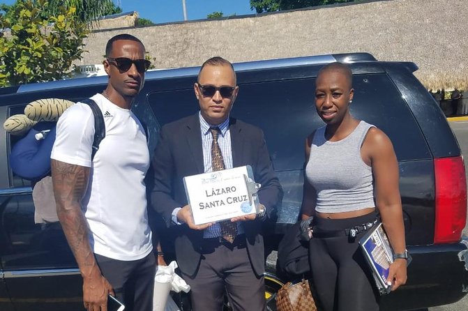 VIP Luxury Service Airport PUJ to Hotels in Dominican Republic. - The ride experience: comfort, air-con, and less waiting