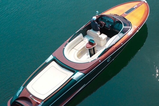 VIP Private Luxury Boat Tour - Riva Aquariva Yacht Venice - Key Things You’ll Notice on This VIP Yacht Day